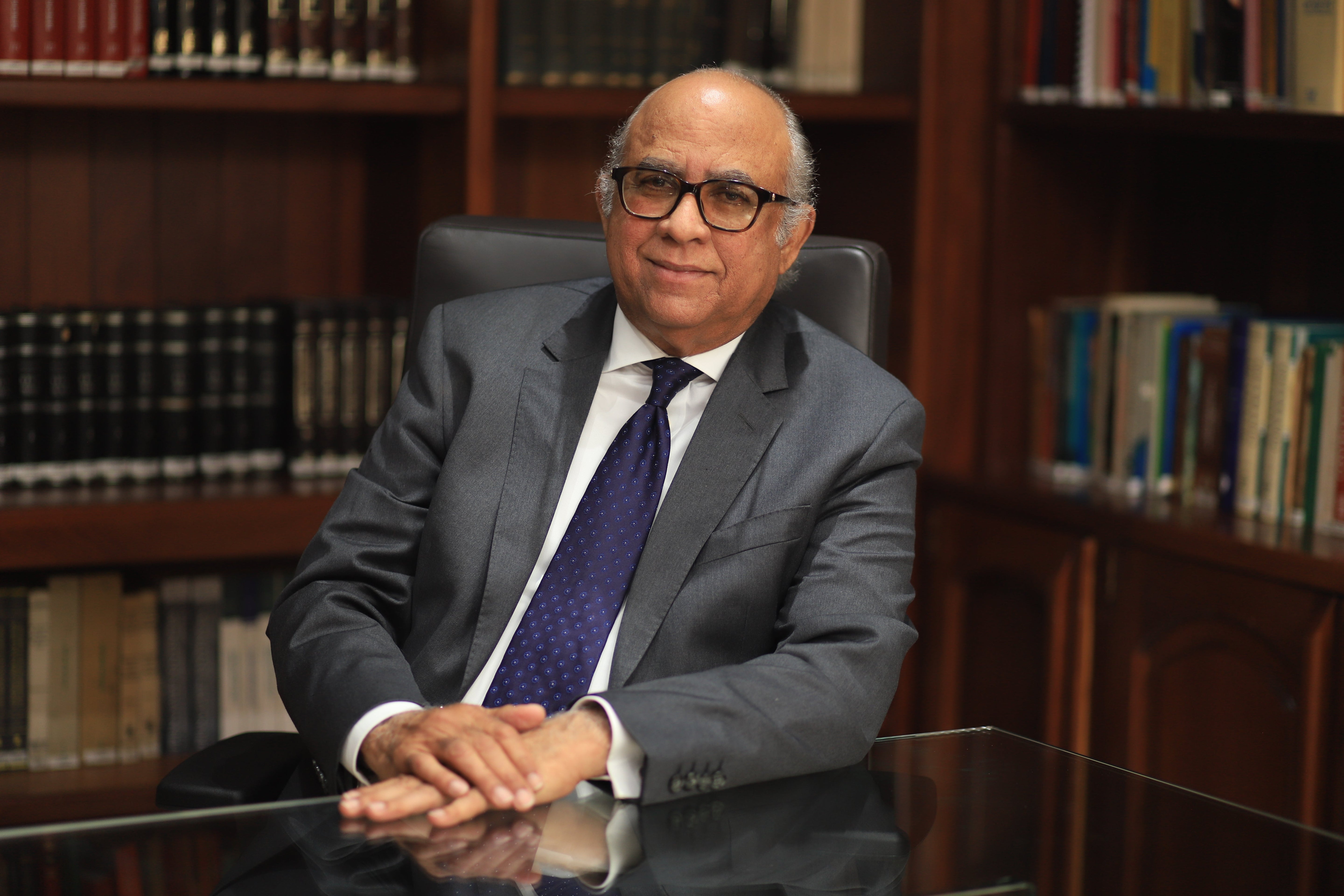 Dr. Daniel Beltré López